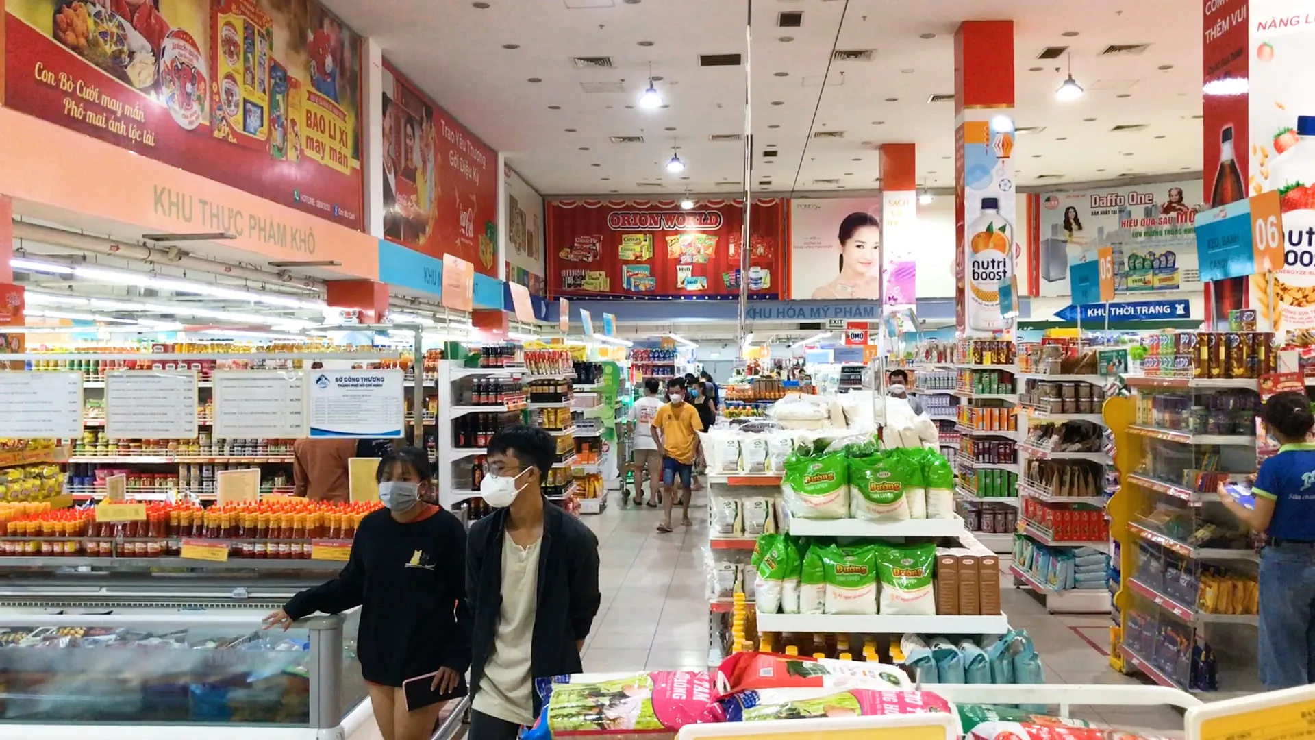 Siêu thị SatraMart Phạm Hùng